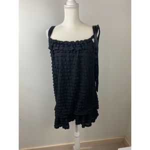 Auw dress size L color black ruffles